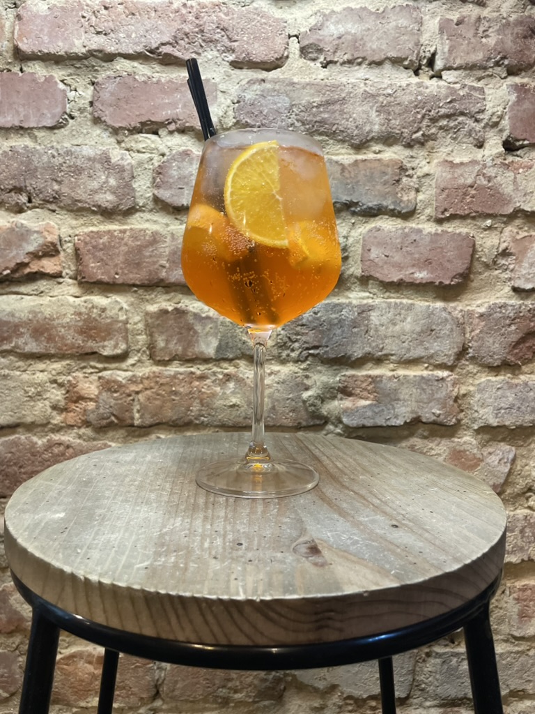 Míchané nápoje v K.O. Bar